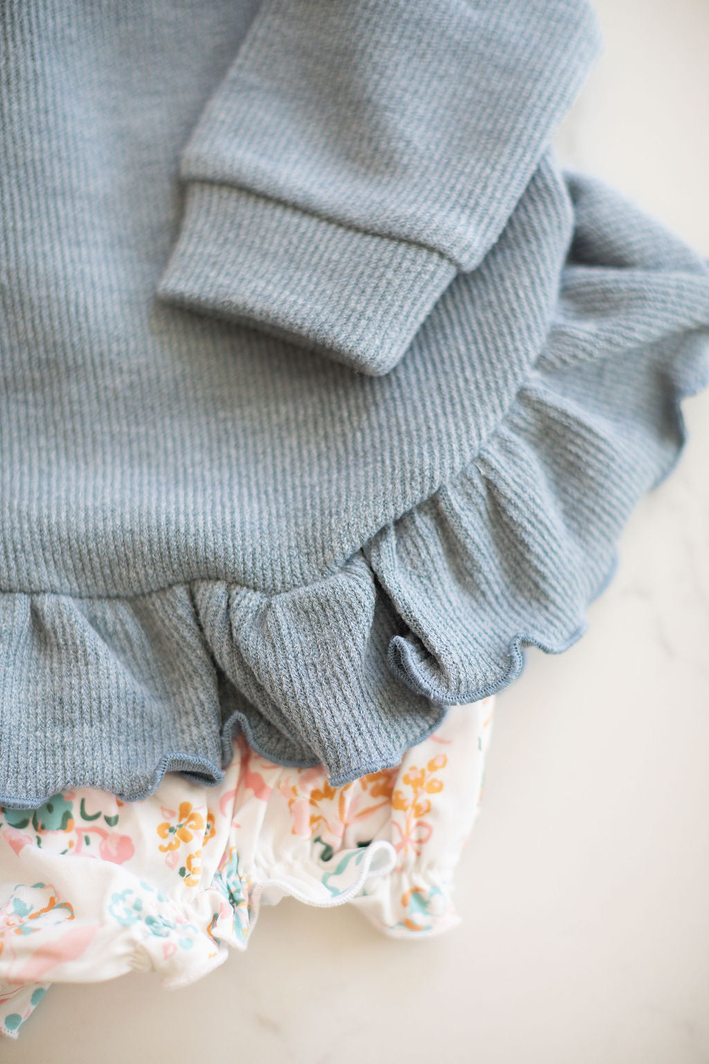 PO 14: Girls Sweater Bubble