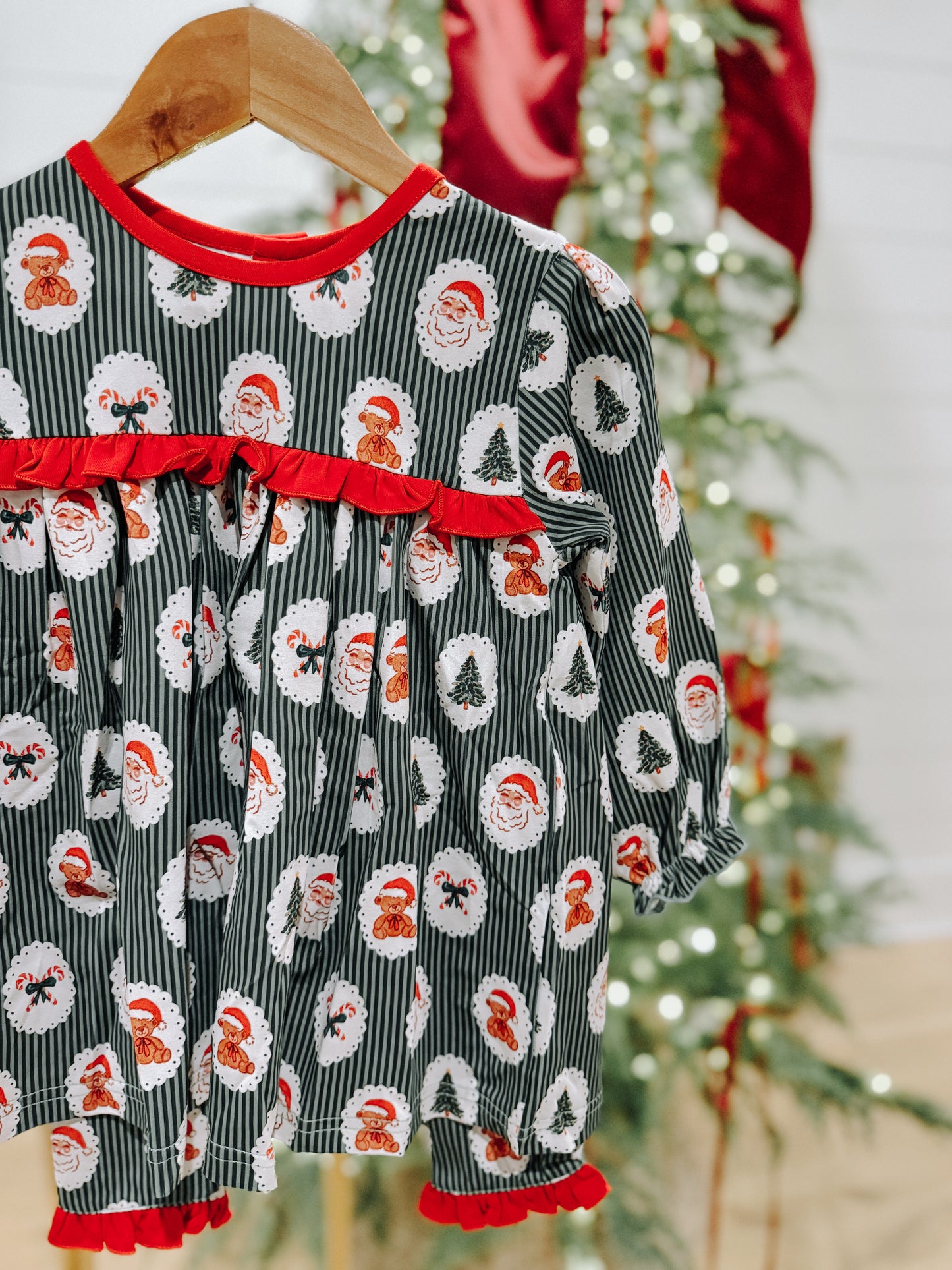 PO 13: GIRLS CHRISTMAS EVE DREAMS TWO PIECE LOUNGWEAR
